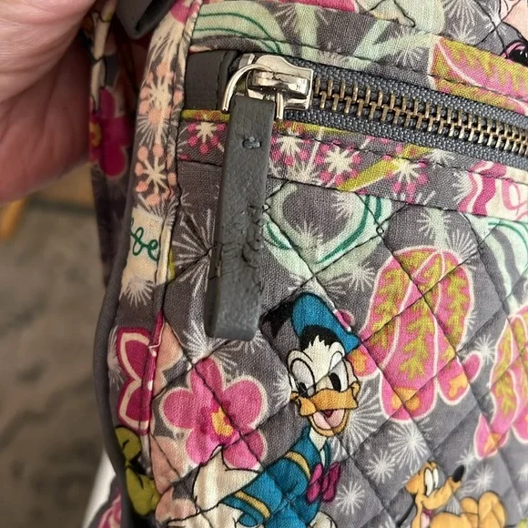 Disney Vera Bradley Triple Zip Hipster crossbody bag - Picture 14 of 14